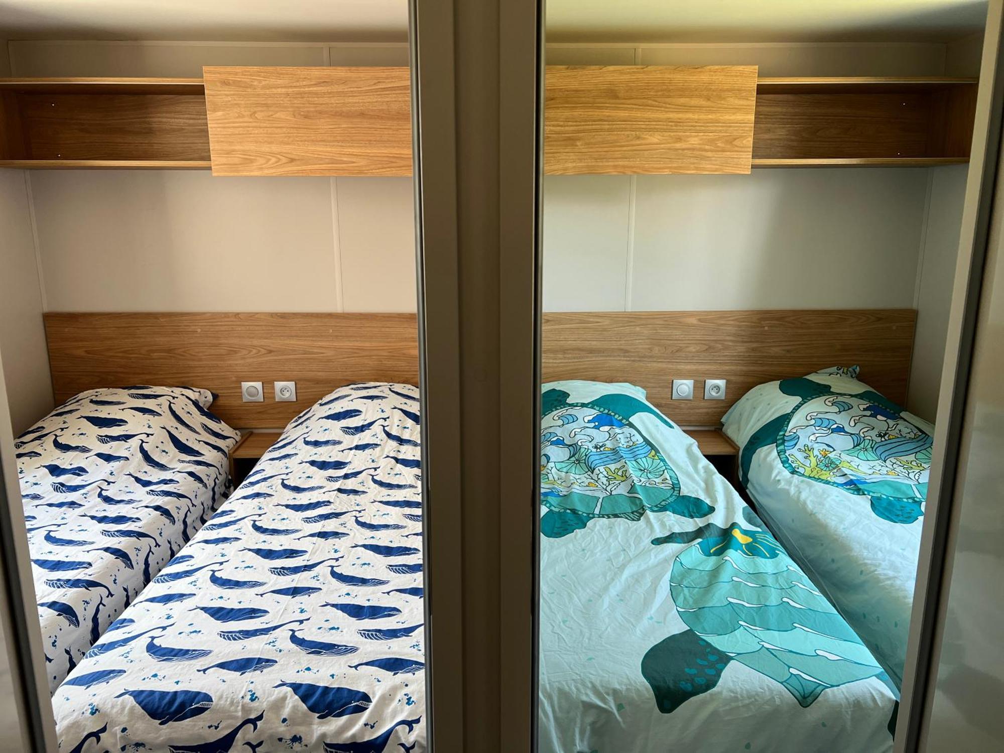 Mobil Home Neuf 6 P Climatise A Hyeres A 200 M De La Mer Dans Camping 4 Etoiles Exterior foto