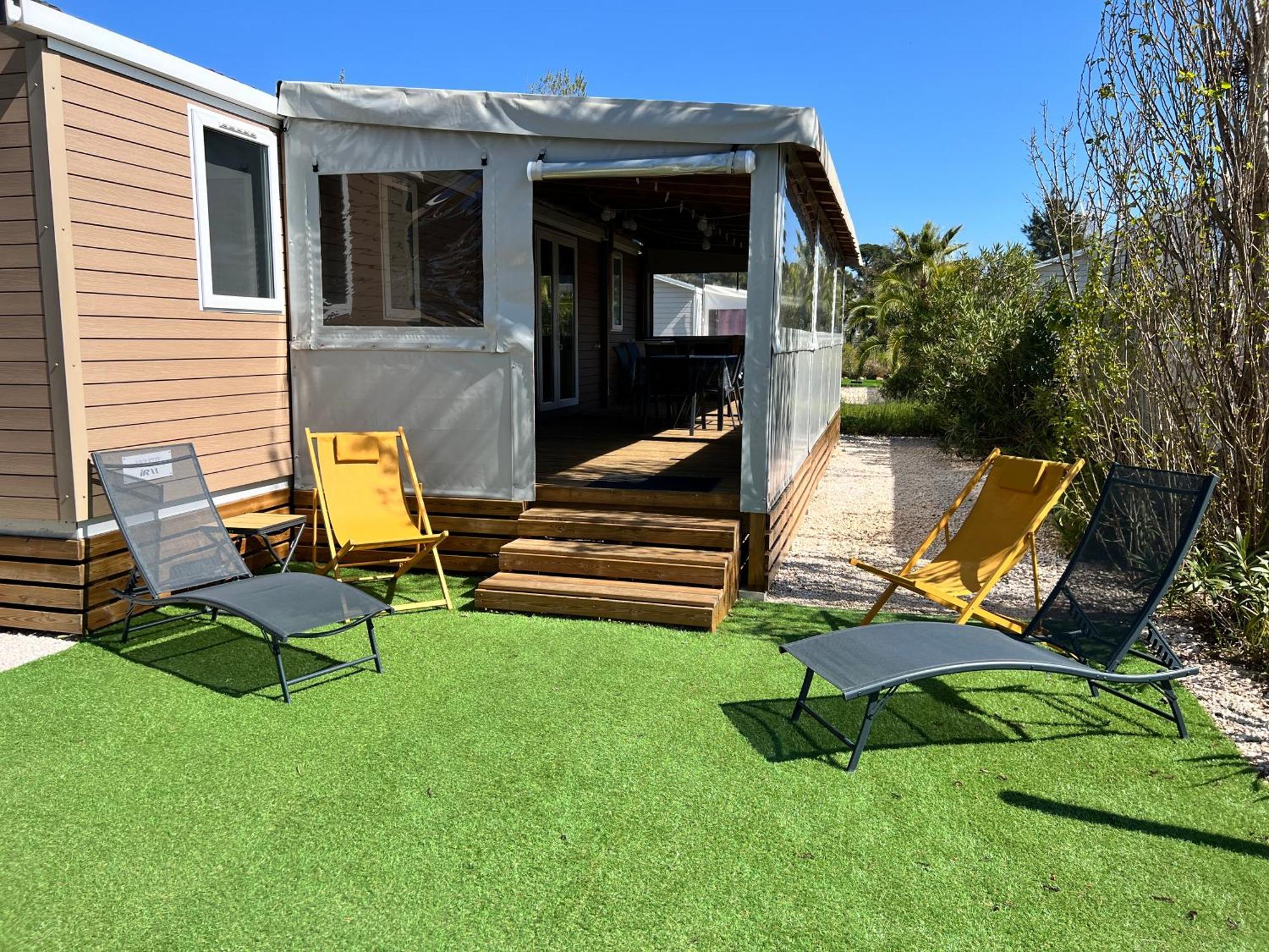 Mobil Home Neuf 6 P Climatise A Hyeres A 200 M De La Mer Dans Camping 4 Etoiles Exterior foto
